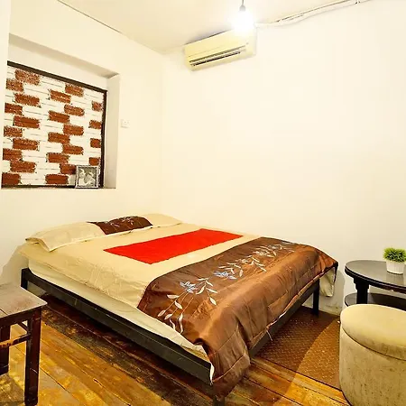 Goodnight Cafe & Homestay